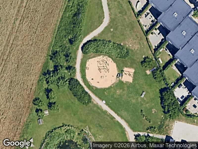 Satellitfoto af Legepladsen i Egå Engvej park og legeplads