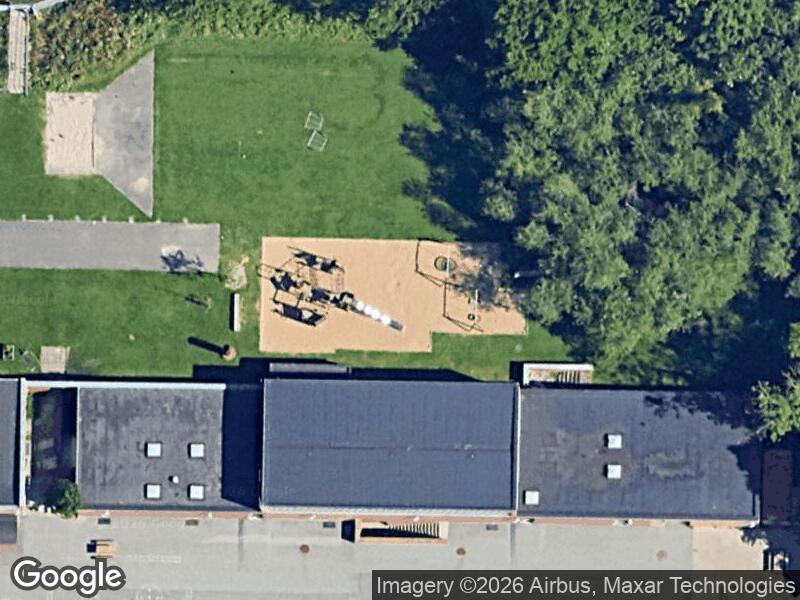 Satellitfoto af Legepladsen v. Louisevej
