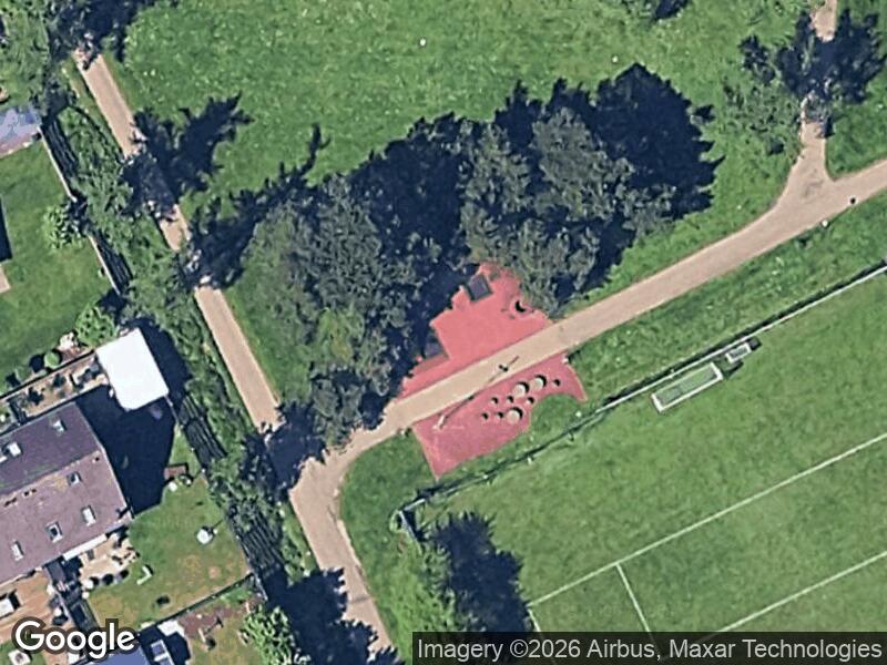 Satellitfoto af Trampolinlegepladsen