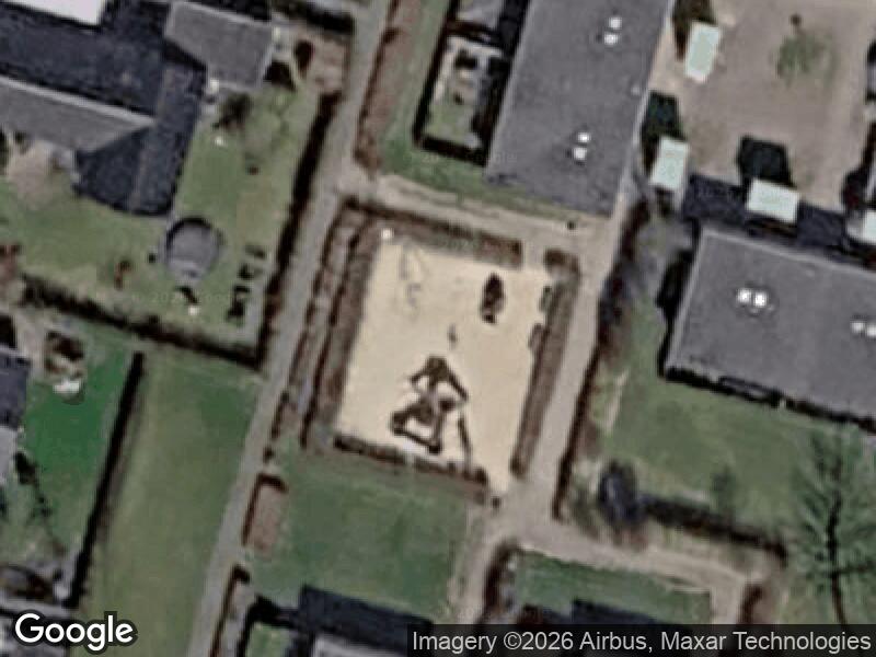 Satellitfoto af Legepladsen v. Plougslundvej